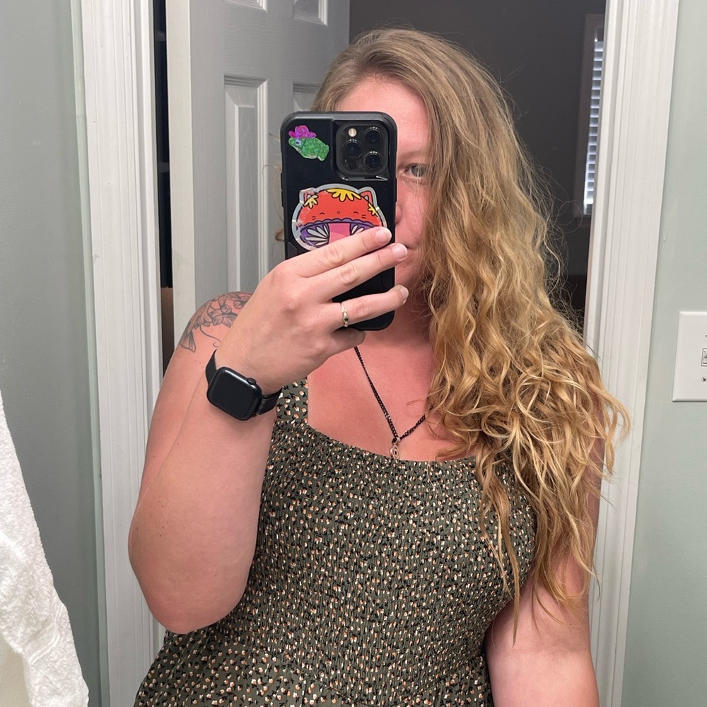 Meet your Posher, Amy